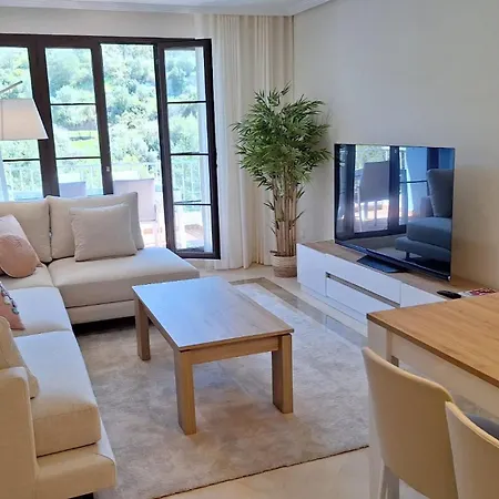 La Torre Del Paraiso Apartment